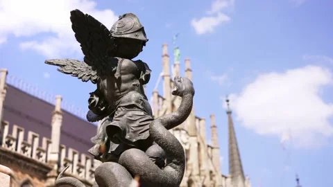Marian column at Marienplatz a central square in historic city centre of Munich. Stock Footage 222648478