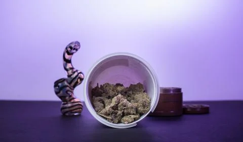 Marijuanacontaineropen Stock Photos