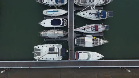 Marina 스톡 동영상 166754817