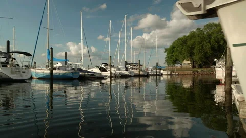 Marina in Potomac River 스톡 동영상 134838564