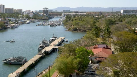 Marina at Puerto Vallarta-High Angle view Stock-Footage 107008917