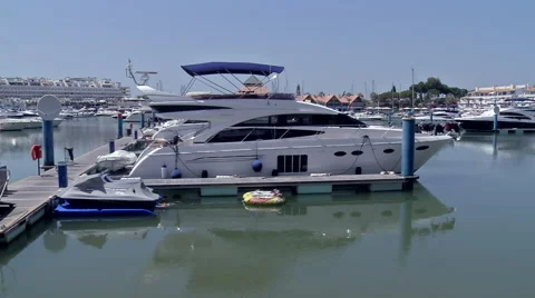 Marina vila moura1 Stockbeeldmateriaal 48401485