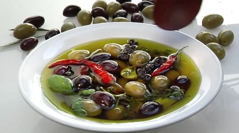 Marinated olives Video stock 8570513