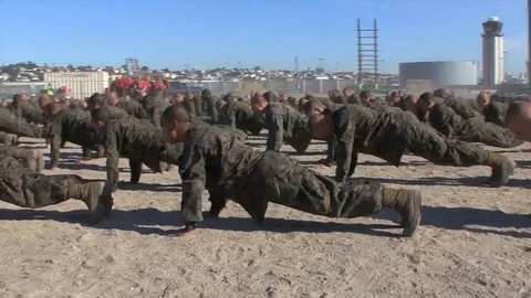 Marines in basic training compete in  various workout drills. Video stock 123366334