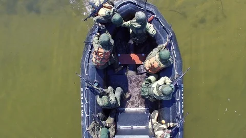 Marines Leave the Shore on the Boat 스톡 동영상 95774853