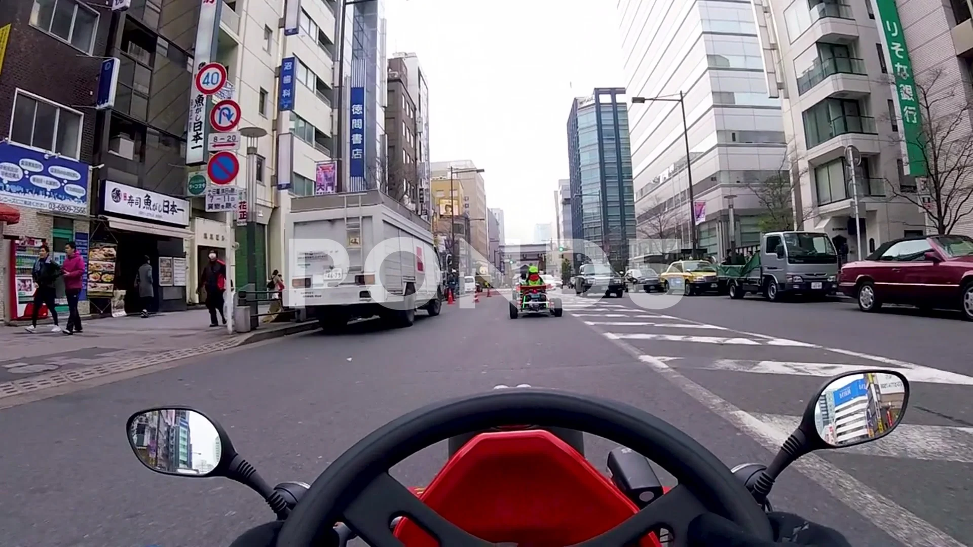 You can now drive through Paris on the Mario Kart Tour - TokyVideo