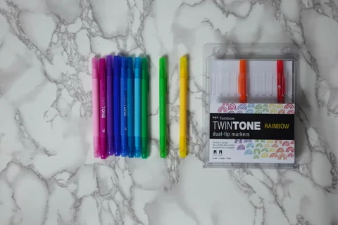 Markers moving into case - Stopmotion Video stock 231450604