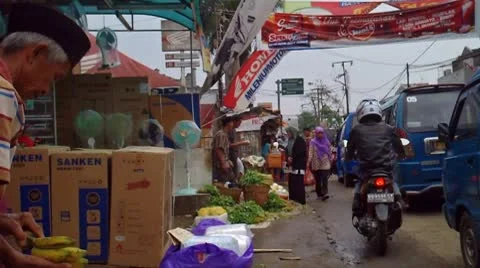 Market Crowded Stock Footage 8923186