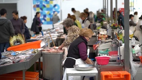 Market 動画素材 128728561