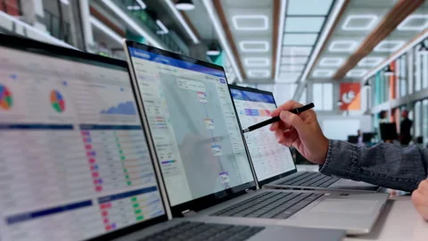 Marketing Manager Builds Personalized Customer Journeys Video stock 336374111