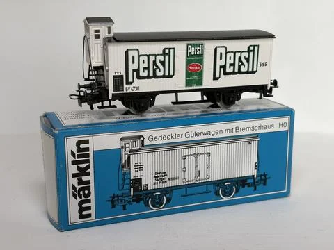 Märklin model railway freight wagon carrying Persil advertising livery Stockfoto's