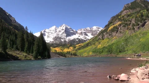 Maroon Bells in Fall Vídeos de archivo 30589958