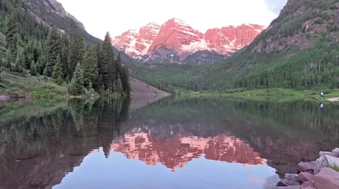 Maroon Bells Landscape Reflection Aspen Colorado Vídeos de archivo 51712790