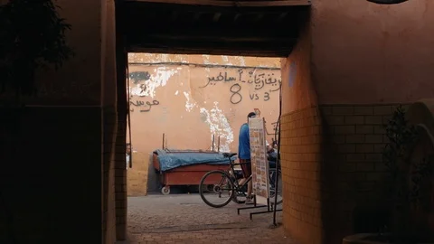 MARRAKECH, MAROCCO 15 MAY: Evening in Djemaa el Fnaa square in Marrakech Stock-Footage 114814507