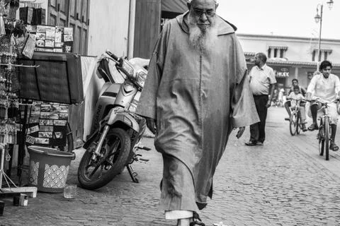 Marrakech, Morocco : October 10, 2017 : Older Lord walks through the streets of  Stock Photos