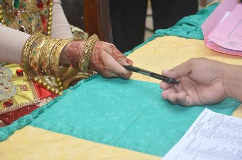 Marriage contract Stock Photos