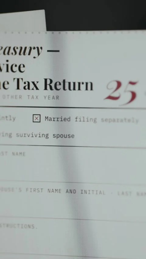 Married filing separately is selected as filing status for individual income tax Stock Footage 333416224