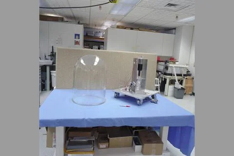 Mars Environmental Chamber. Absorption Compression for Mars ISRU (In-SITU ... Stock Photos