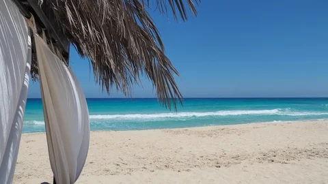 Marsa Matruh, Egypt. The sandy beach and the amazing sea Vidéo 122104228