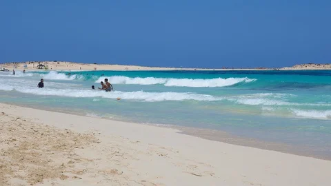 Marsa Matruh, Egypt. The sandy beach and the amazing sea. Fabulous holidays Vidéo 127766474