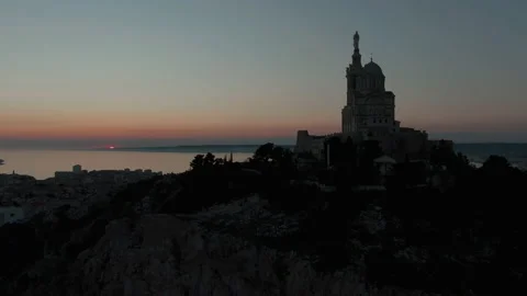 MARSEILLE-LOCKDOWN Notre-dame-sunset-elevation3 LUT 스톡 동영상 131331541