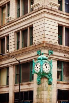 Marshall Field's clock on State Street in Chicago, USA Stock Photos