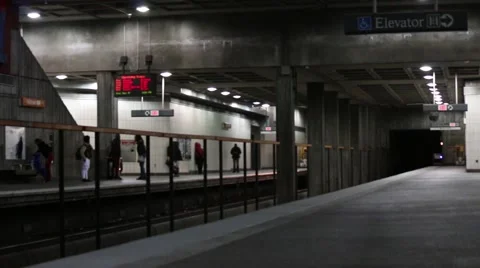 Marta train pulling into stop 스톡 동영상 45181930