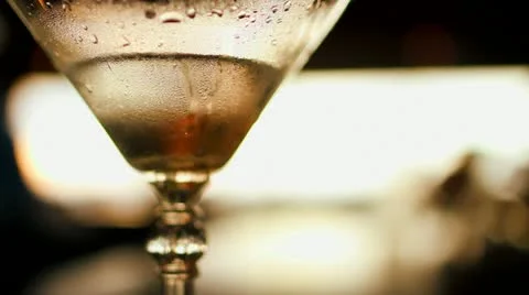 Martini Bar Sunset Stockbeeldmateriaal 22783093