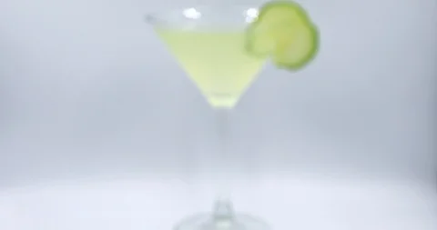 Martini Cucumber Drink Vidéo 92766576