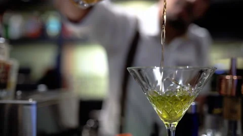 Martini Glas Slow Motion Stock Footage 165410892