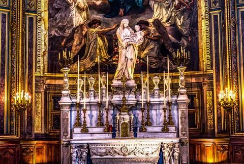 Mary Chapel Statue  Saint Eustache Church Paris France Foto stock