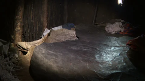 Masai bedroom Video stock 33688822