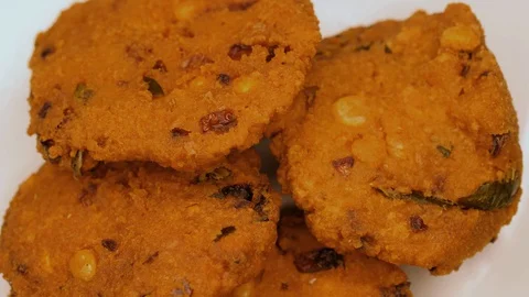 Masal Vadai Stock Footage 129092942