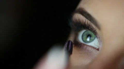 Mascara Applying Video stock 40448673