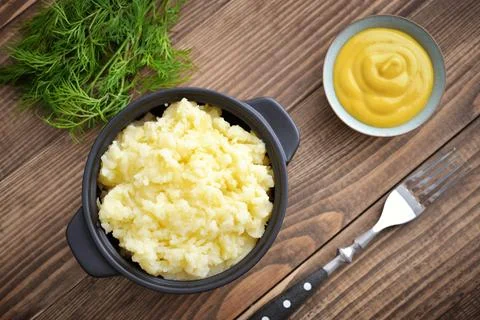 Mashed potatoes in bowl Foto stock