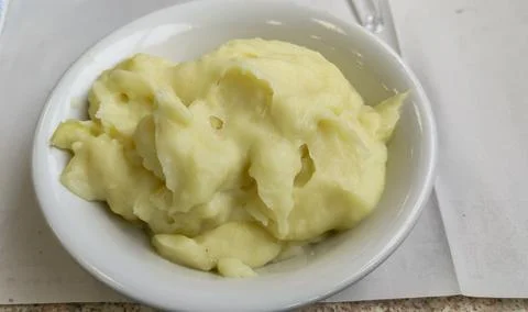Mashed potatoes in white plate Stock-Fotos