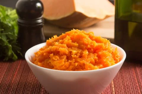 Mashed Pumpkin in a bowl 스톡 사진
