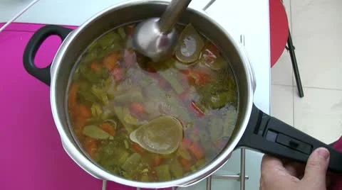 Mashed vegetables Video stock 10799667