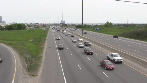 Masive Heavy rush hour traffic jam and gridlock on highway Video stock 154497355