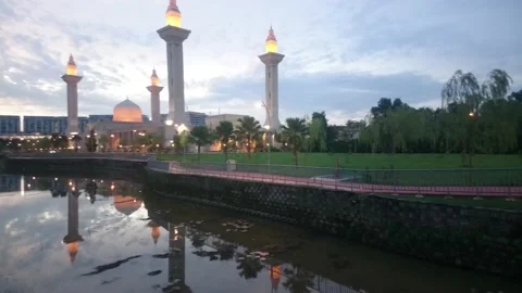 MASJID BUKIT JELUTONG Stock Footage 145873431