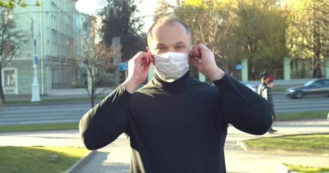 Mask on man Видео 130341838