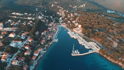 Maslinica port (Croatia) Stock Footage