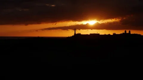 MASPALOMAS DUNE DRAMATIC SUNSET WITH LIGHTHOUSE GRAN CANARIA 스톡 동영상 84509574