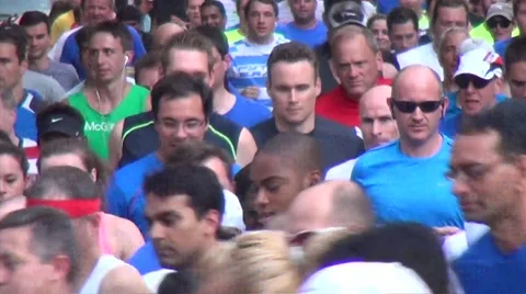 Mass of runners head to camera Stock Footage 52352162