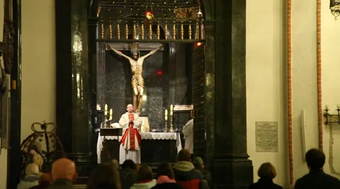 Mass in St. John's Archcathedral 動画素材 49582139