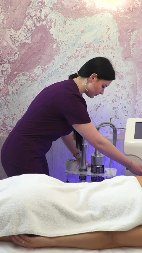 Massage. Advanced massage technologies. Laser massage device. Vertical video. Video stock 308070642