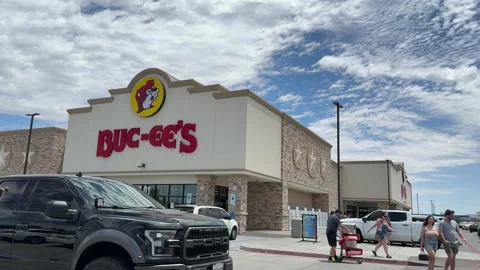 Massive Buc-ee's Travel Center and gas station in Goodyear, Arizona Stock-Footage 341695233