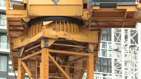 Massive Construction cranes building new condos in downtown Toronto Vídeo Stock 155919574