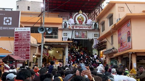 Massive Crowd Of Devotees Gathering At Shri Hanuman Garhi Temple In Ayodhya Stock Footage 338402431