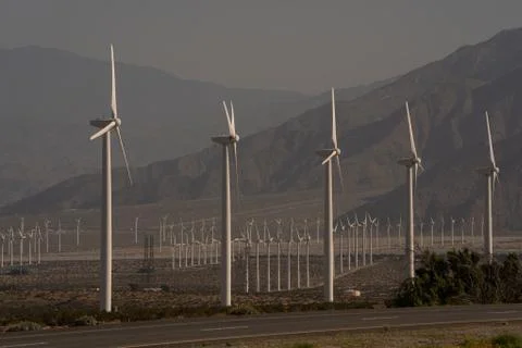 Massive fields of renewable energy wind turbines on the hills near Palm Springs Fotos de archivo